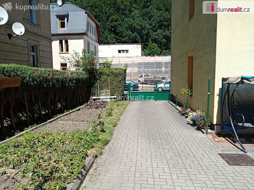 Prodej  rodinného domu 390 m^2 Saská, Děčín 