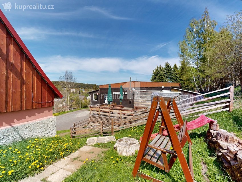 Prodej  ubytovacího zařízení 370 m^2 Loučná pod Klínovcem, Loučná pod Klínovcem 