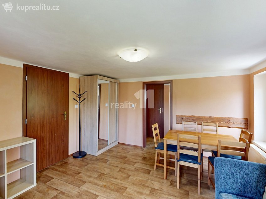 Prodej  ubytovacího zařízení 370 m^2 Loučná pod Klínovcem, Loučná pod Klínovcem 