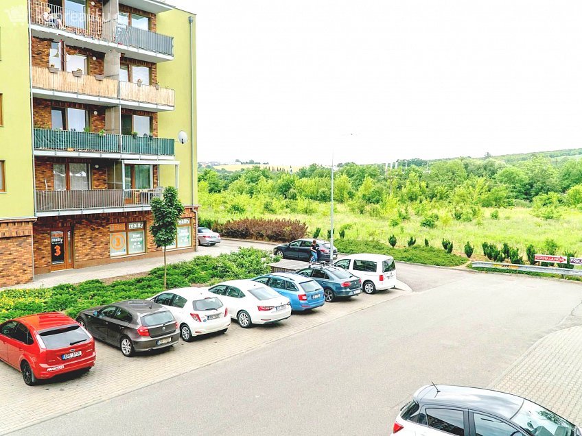 Pronájem bytu 1+kk 43 m^2 U leskavy, Brno 62500