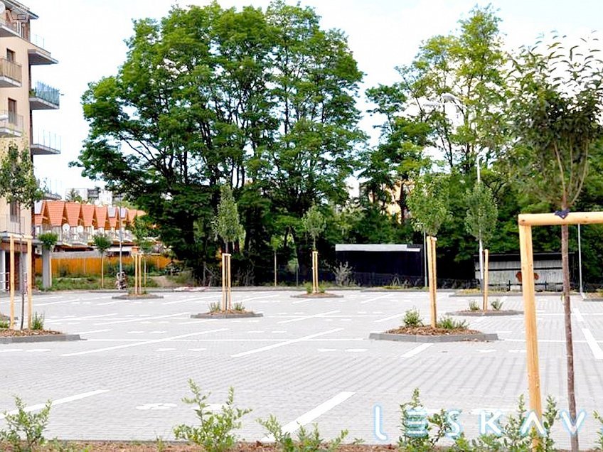 Pronájem bytu 1+kk 43 m^2 U leskavy, Brno 62500