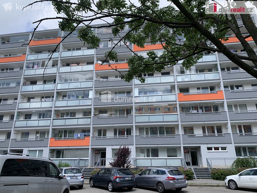 Prodej bytu 4+kk 74 m^2 Rezlerova, Praha-Petrovice 