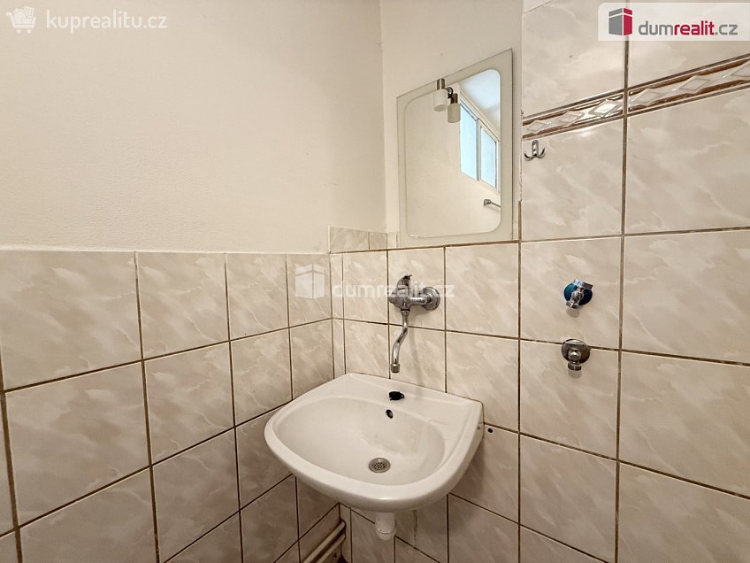 Pronájem bytu 2+1 63 m^2 Rožnovská, Frenštát pod Radhoštěm 