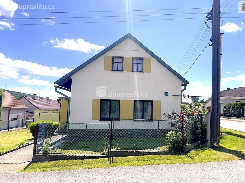 Prodej  rodinného domu 129 m^2 Osek, Osek 