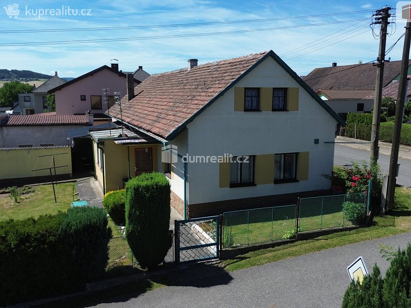 Prodej  rodinného domu 129 m^2 Osek, Osek 