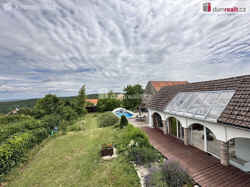 Prodej  rodinného domu 274 m^2 Klentnice, Klentnice 