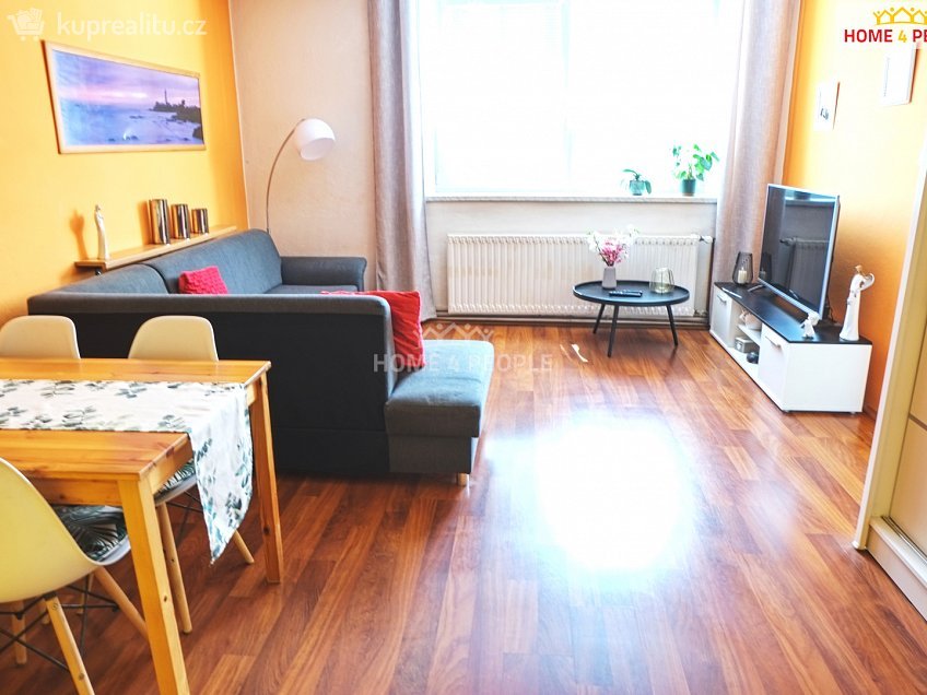 Prodej  rodinného domu 310 m^2 U rybníka, Troubsko 