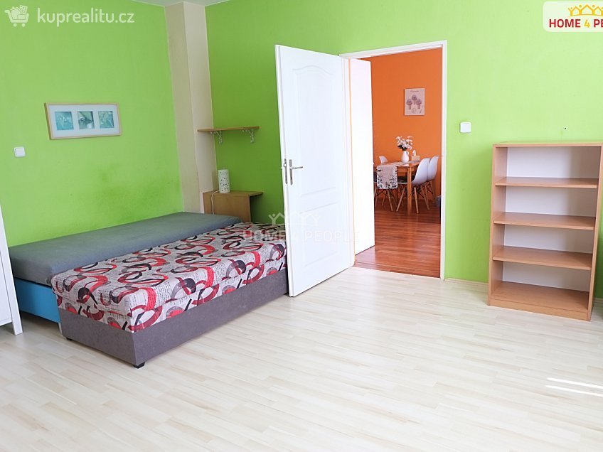 Prodej  rodinného domu 310 m^2 U rybníka, Troubsko 