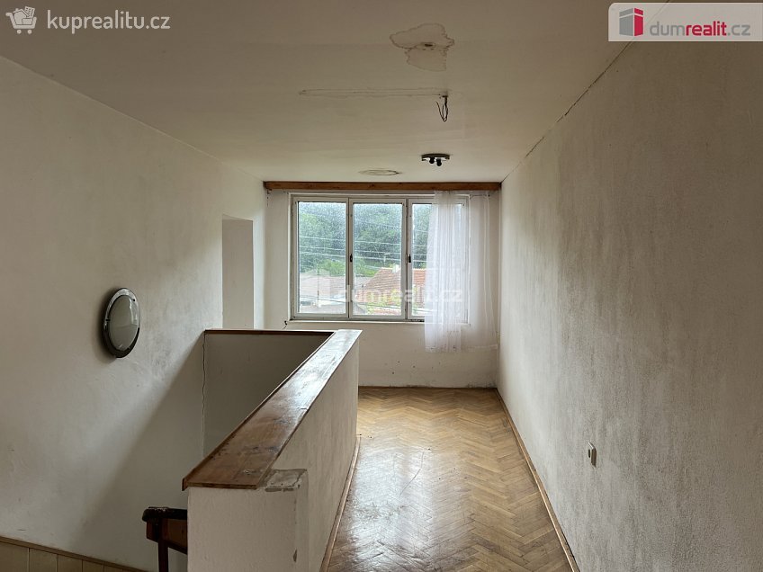 Prodej  rodinného domu 230 m^2 Věteřov, Věteřov 