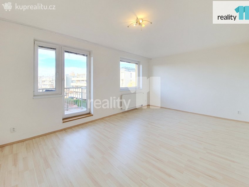 Pronájem bytu 3+kk 123 m^2 K Haltýři, Praha 8 