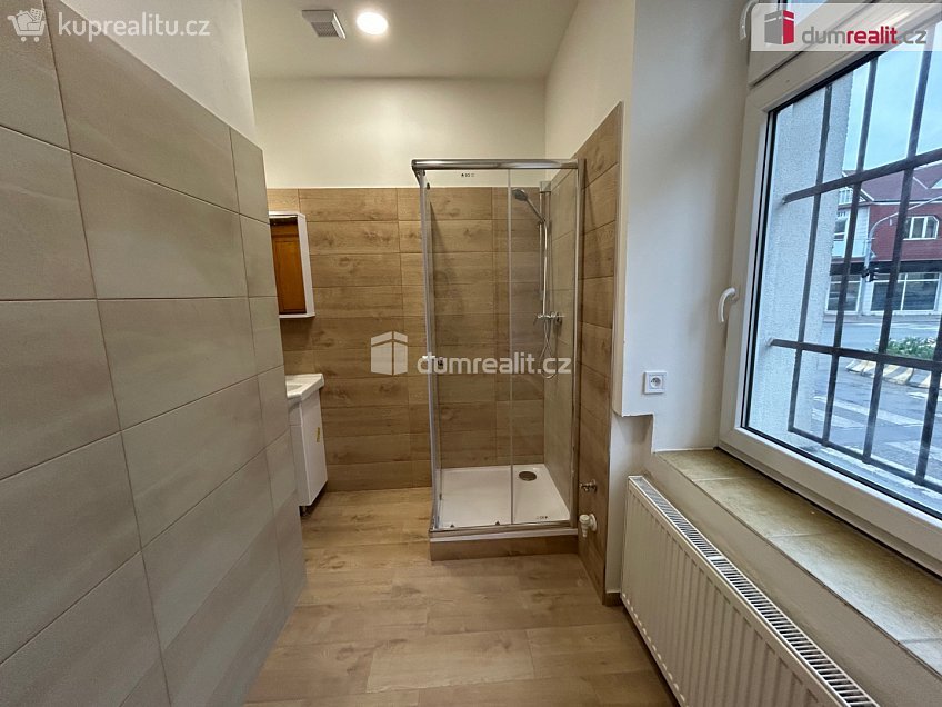 Pronájem bytu 2+kk 69 m^2 Ovčárecká, Kolín 