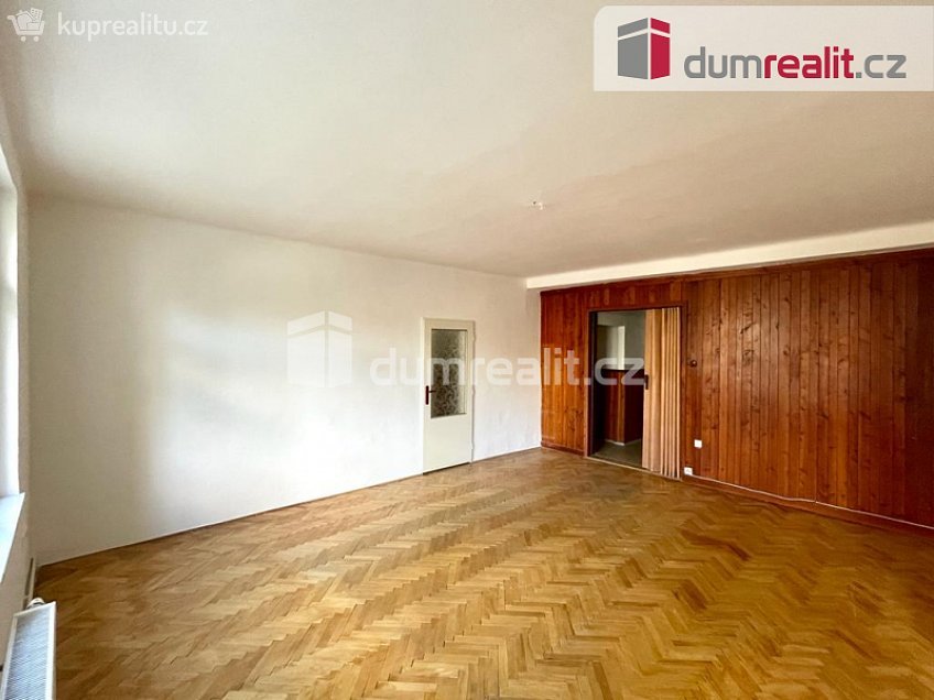 Pronájem bytu 2+1 75 m^2 Dolní náměstí, Opava 