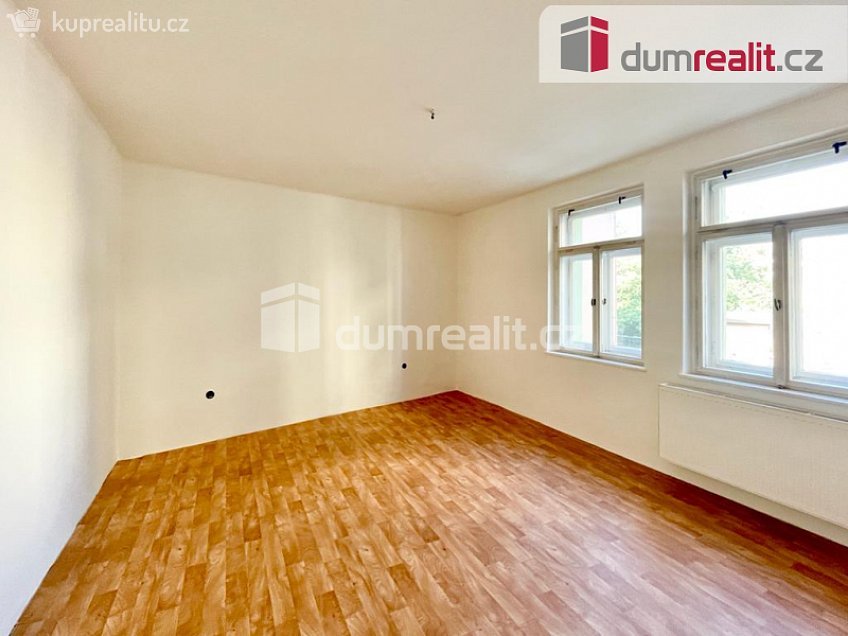 Pronájem bytu 2+1 75 m^2 Dolní náměstí, Opava 