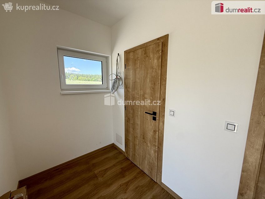Prodej  rodinného domu 166 m^2 K Malé Hleďsebi, Velká Hleďsebe 
