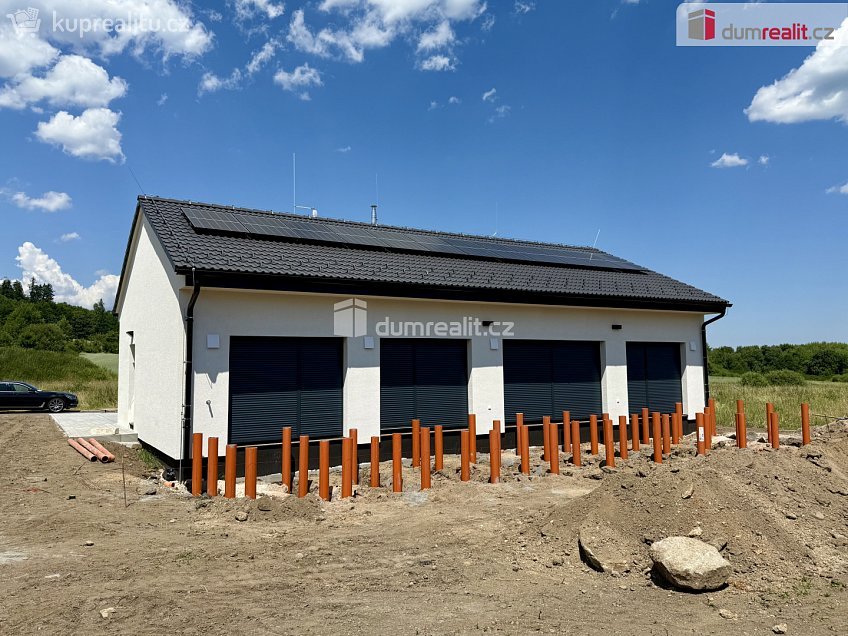 Prodej  rodinného domu 166 m^2 K Malé Hleďsebi, Velká Hleďsebe 