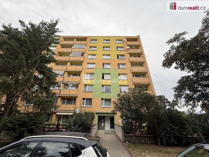 Pronájem bytu 3+1 64 m^2 Sídliště Za Chlumem, Bílina 