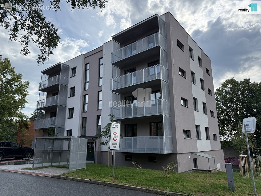 Pronájem bytu 2+kk 45 m^2 Žižkov II, Havlíčkův Brod 