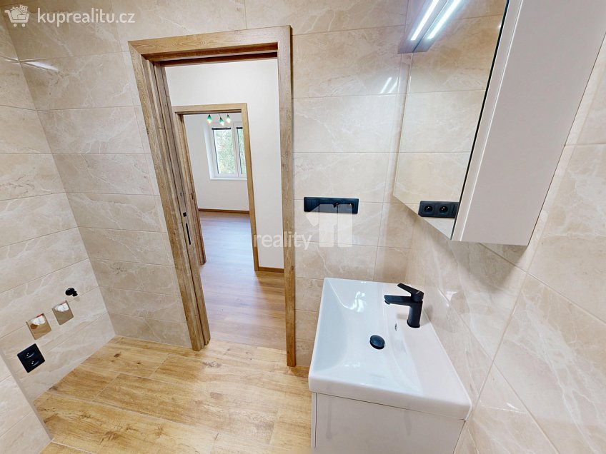 Pronájem bytu 2+kk 45 m^2 Žižkov II, Havlíčkův Brod 