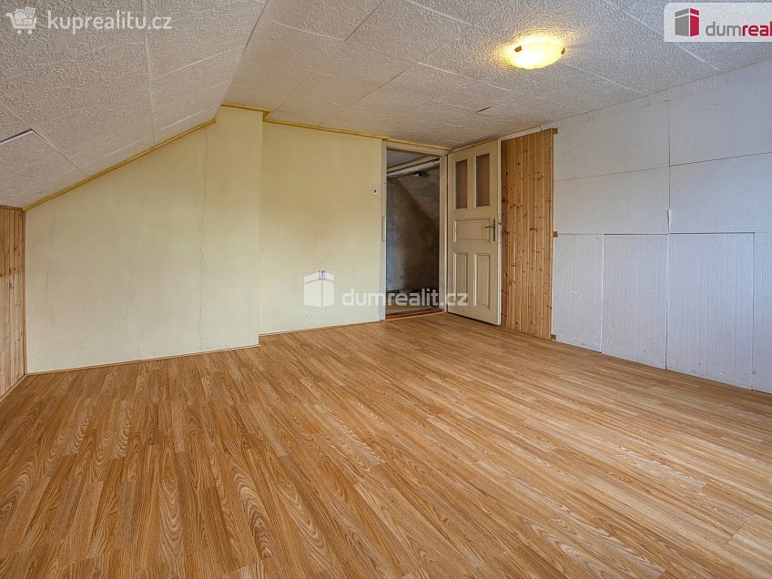 Prodej  rodinného domu 133 m^2 Na Obořišti, Dřísy 