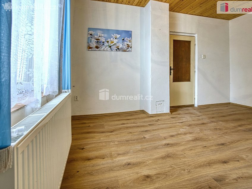 Prodej  rodinného domu 133 m^2 Na Obořišti, Dřísy 