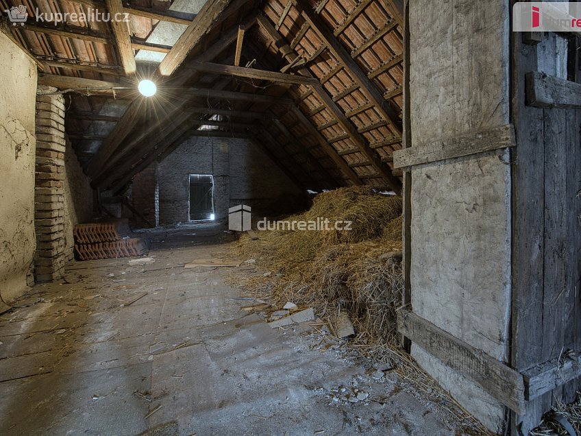 Prodej  rodinného domu 133 m^2 Na Obořišti, Dřísy 