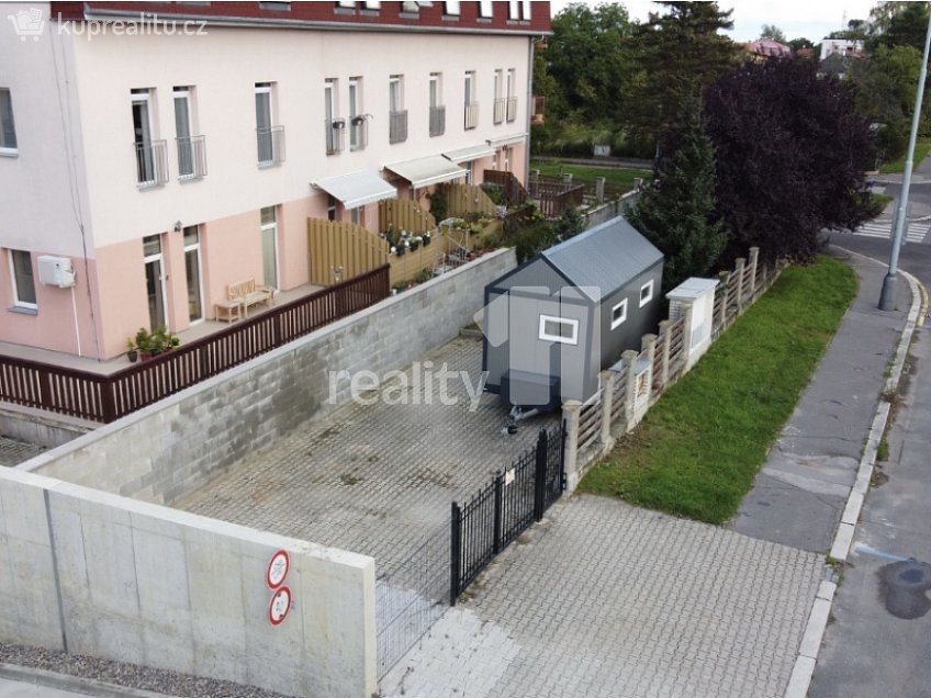 Prodej  rodinného domu 15 m^2 Lipová alej, Praha 5 