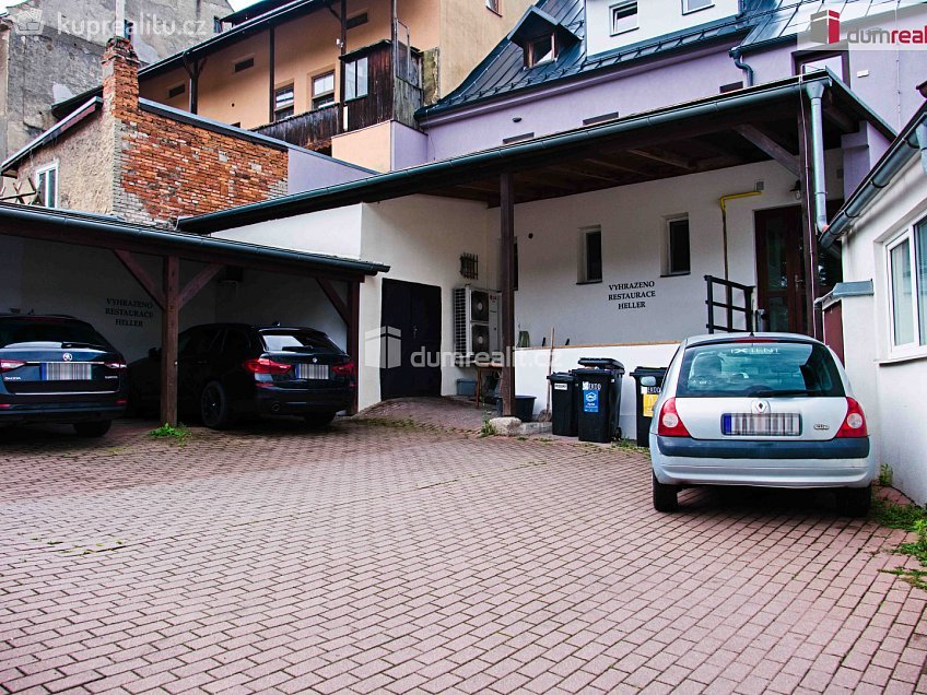 Prodej  restauračního zařízení 414 m^2 Komenského, Doksy 