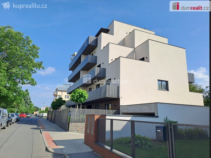Pronájem bytu 2+kk 50 m^2 Stehlíkova, Praha-Suchdol 