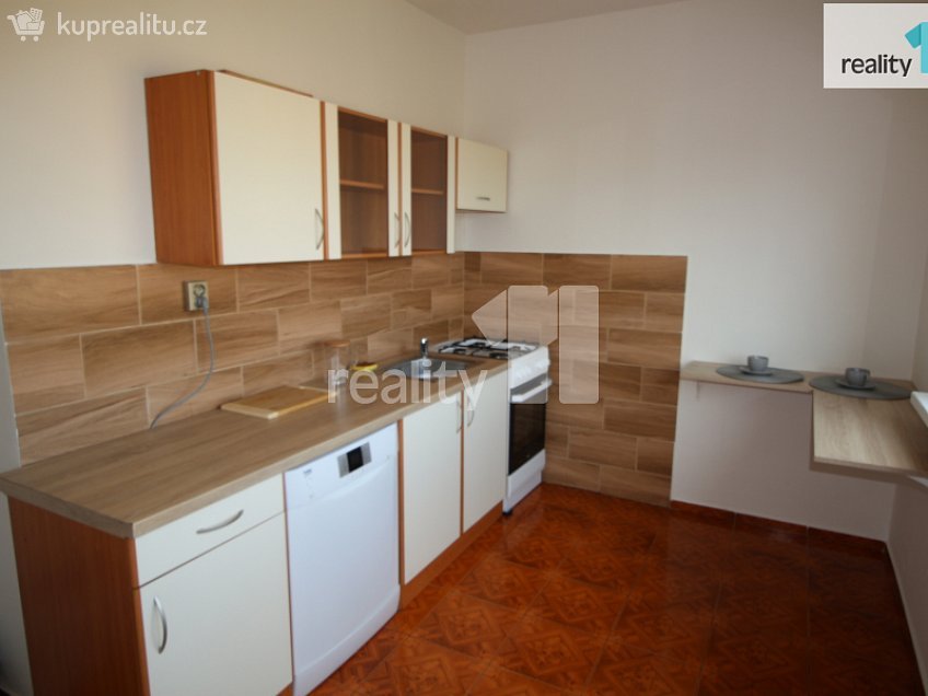 Pronájem bytu 3+1 70 m^2 Sluneční, Česká Lípa 
