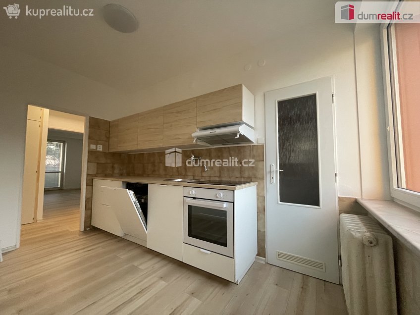 Pronájem bytu 3+1 75 m^2 Elišky Krásnohorské, Opava 