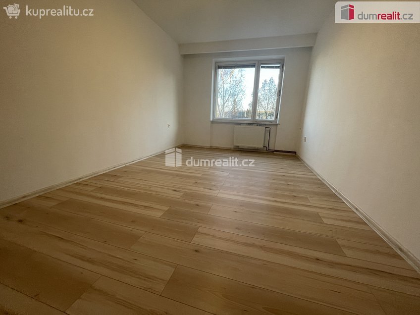 Pronájem bytu 3+1 75 m^2 Elišky Krásnohorské, Opava 