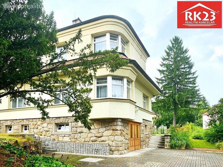 Prodej  rodinného domu 271 m^2 Za Školou 342, Skalná 
