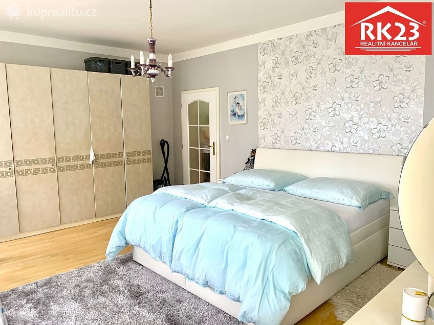 Prodej  rodinného domu 271 m^2 Za Školou 342, Skalná 