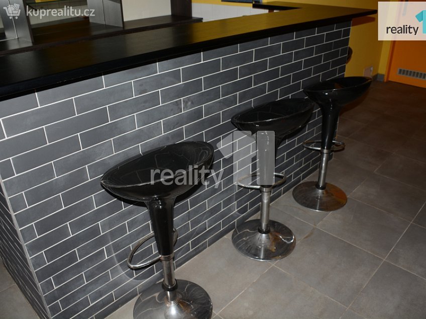 Prodej  komerční reality 34 m^2 Chebská, Karlovy Vary 