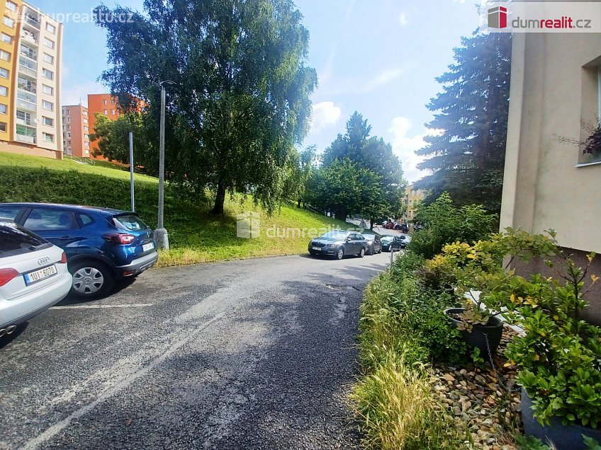 Pronájem bytu 1+1 35 m^2 K. H. Máchy, Jílové 