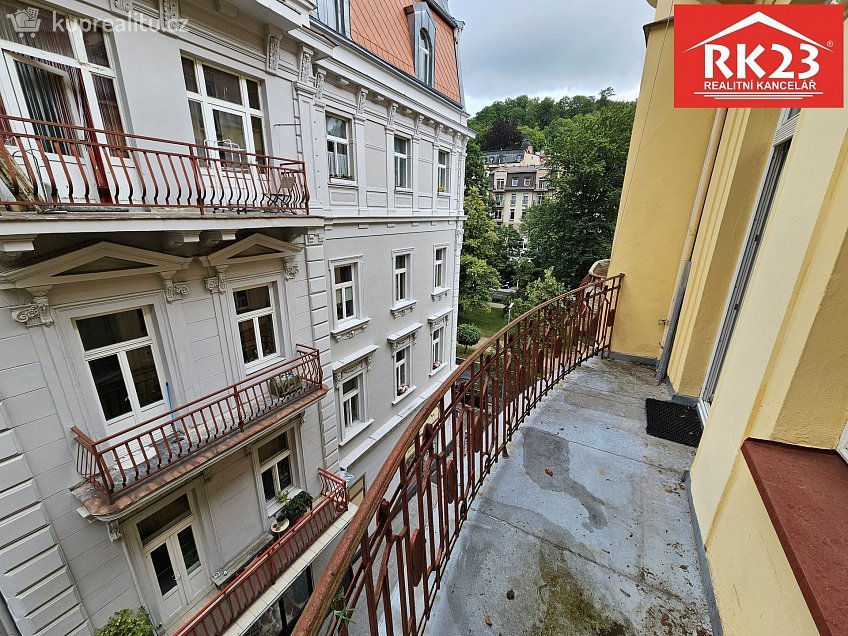 Prodej bytu 1+1 46 m^2 Hlavní třída 133, Mariánské Lázně 