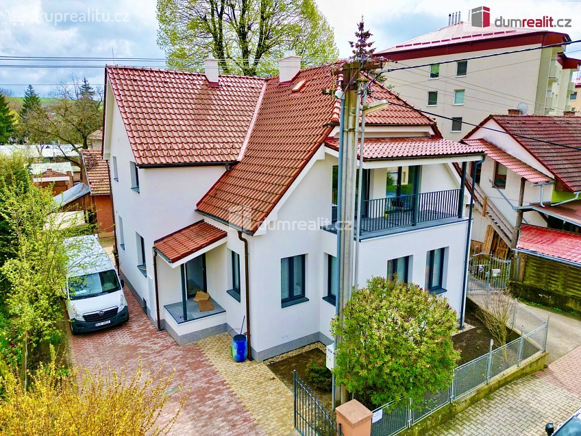 Pronájem bytu 2+kk 41 m^2 Dlouhá, Slušovice 
