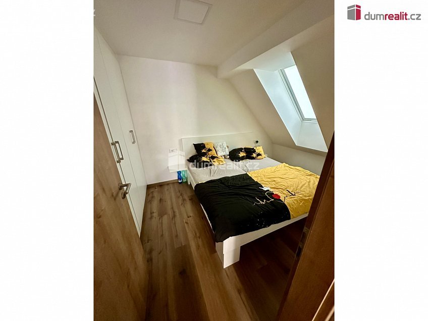 Pronájem bytu 2+kk 41 m^2 Dlouhá, Slušovice 