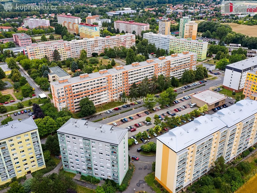 Prodej bytu 2+kk 46 m^2 Na Výsluní, Neratovice 