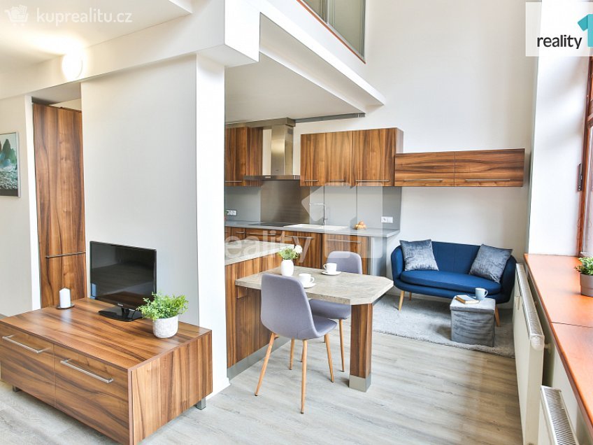 Prodej bytu 3+kk 83 m^2 Novákových, Praha 8 