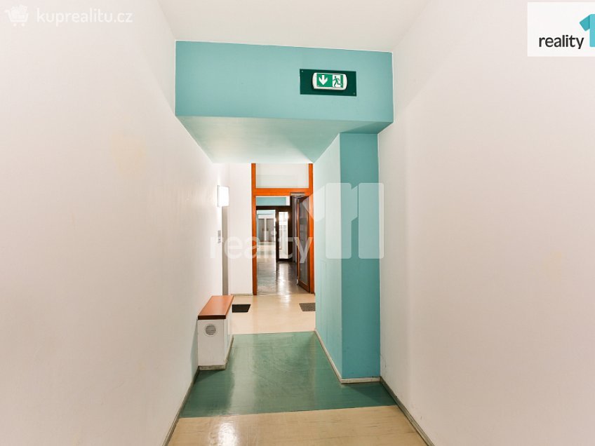 Prodej bytu 3+kk 83 m^2 Novákových, Praha 8 