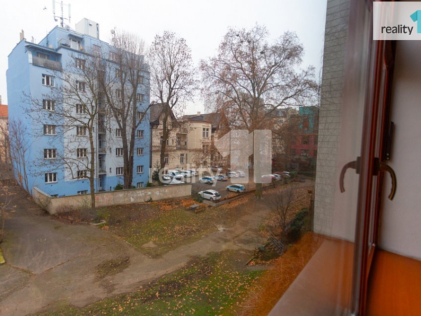 Prodej bytu 3+kk 83 m^2 Novákových, Praha 8 