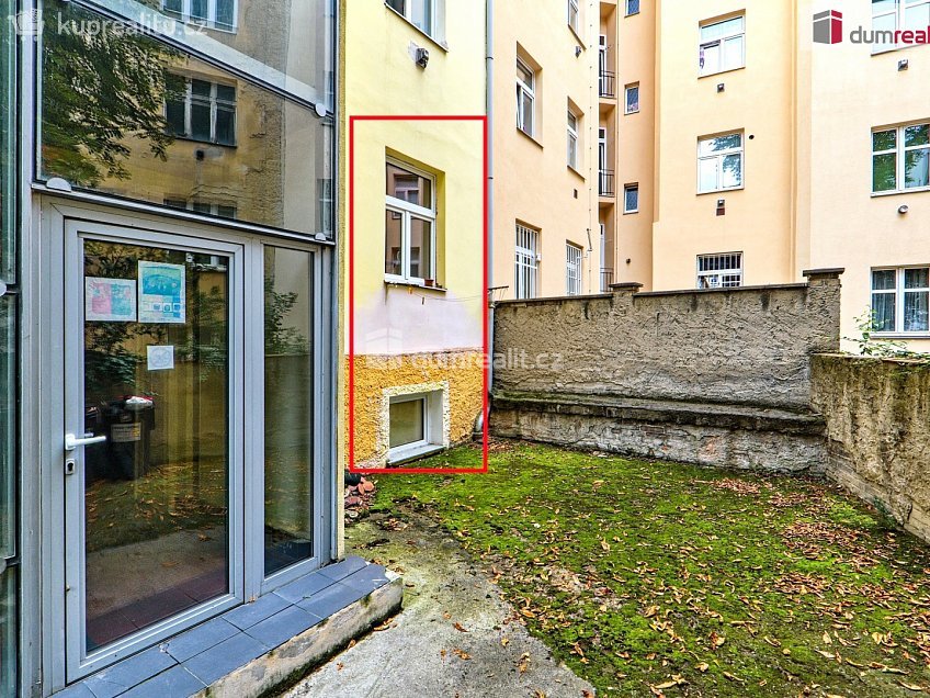 Prodej bytu 1+kk 21 m^2 Horní, Praha 4 