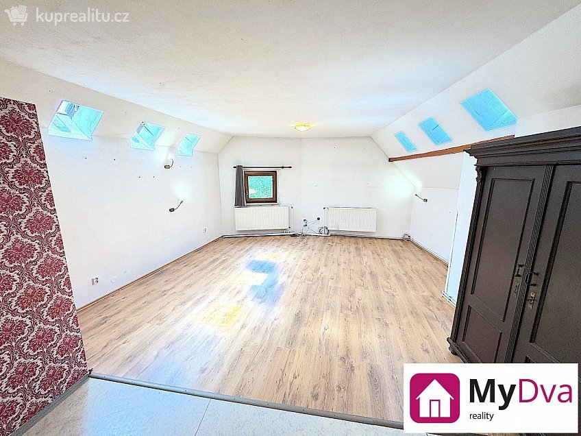 Pronájem bytu 1+kk 32 m^2 Staré Město, Znojmo 