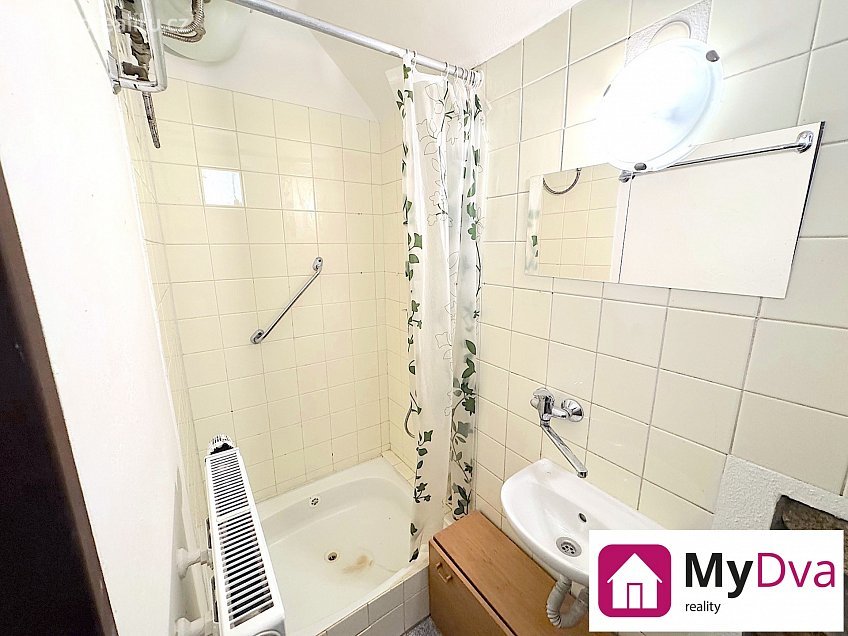 Pronájem bytu 1+kk 32 m^2 Staré Město, Znojmo 