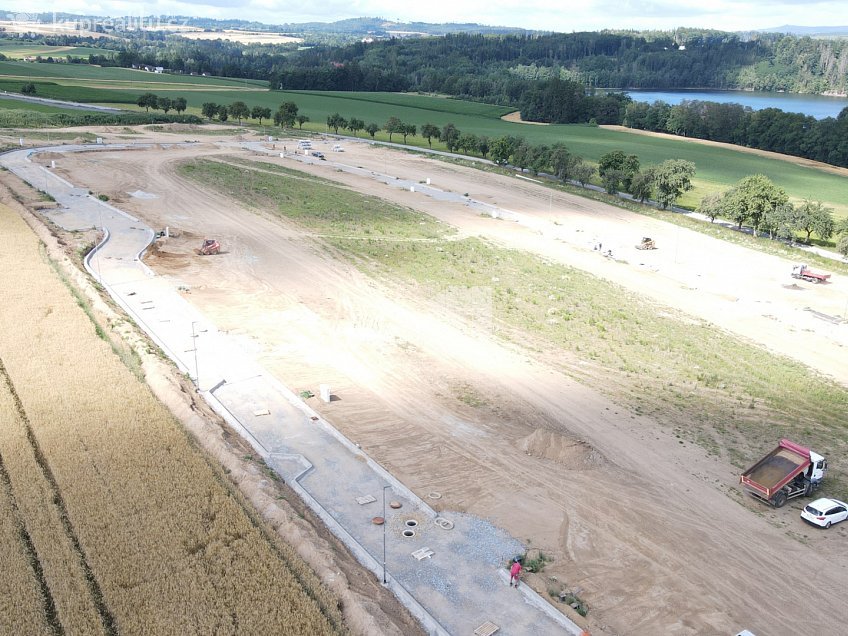 Prodej  stavebního pozemku 1211 m^2 Želiv, Želiv 