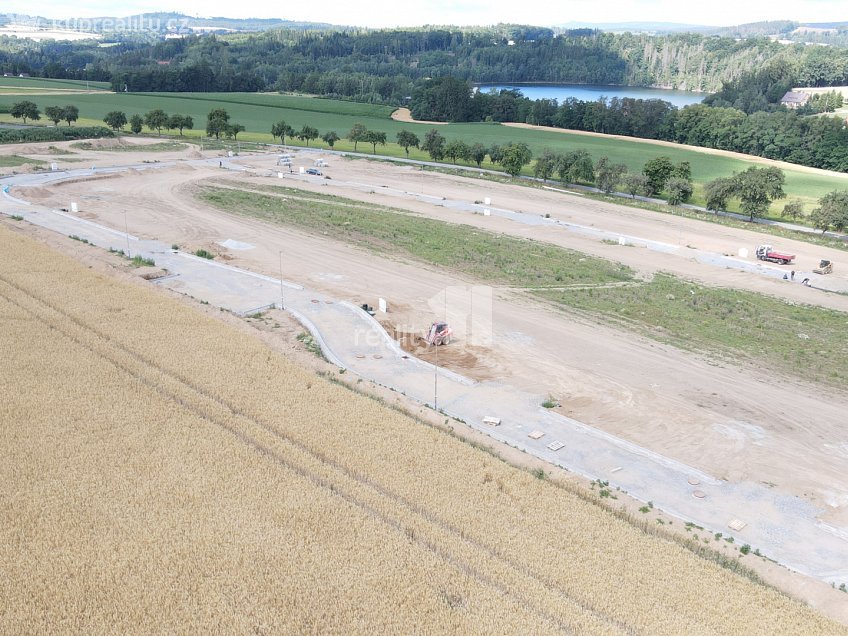 Prodej  stavebního pozemku 1136 m^2 Želiv, Želiv 