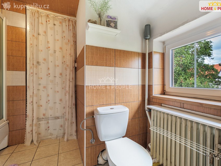 Pronájem  rodinného domu 105 m^2 Jihozápadní IV, Praha 4 