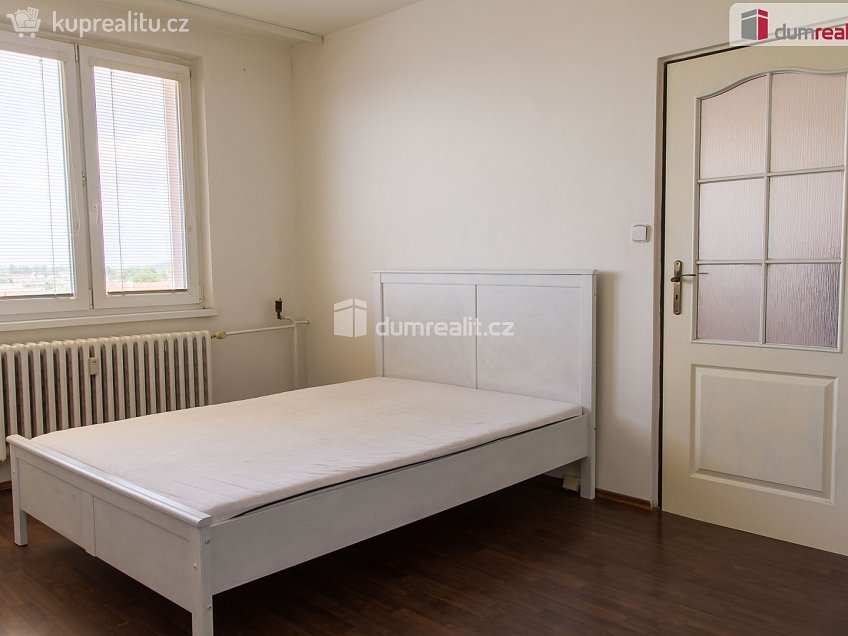 Pronájem bytu 1+1 39 m^2 Křivoklátská, Nové Strašecí 