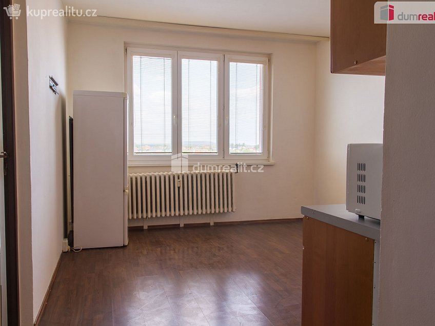 Pronájem bytu 1+1 39 m^2 Křivoklátská, Nové Strašecí 